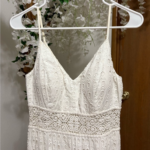 Lilly Pulitzer White Lace Maxi Dress - Picture 3 of 8